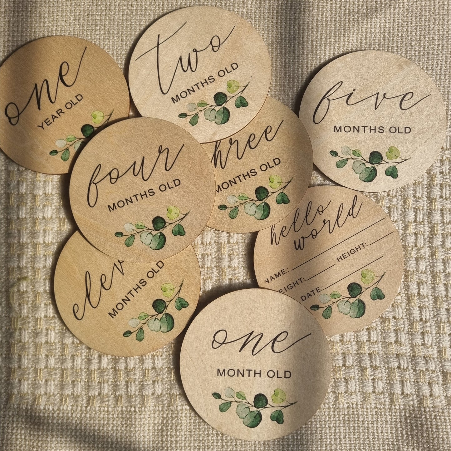 Botanical themed wooden baby milestone cards